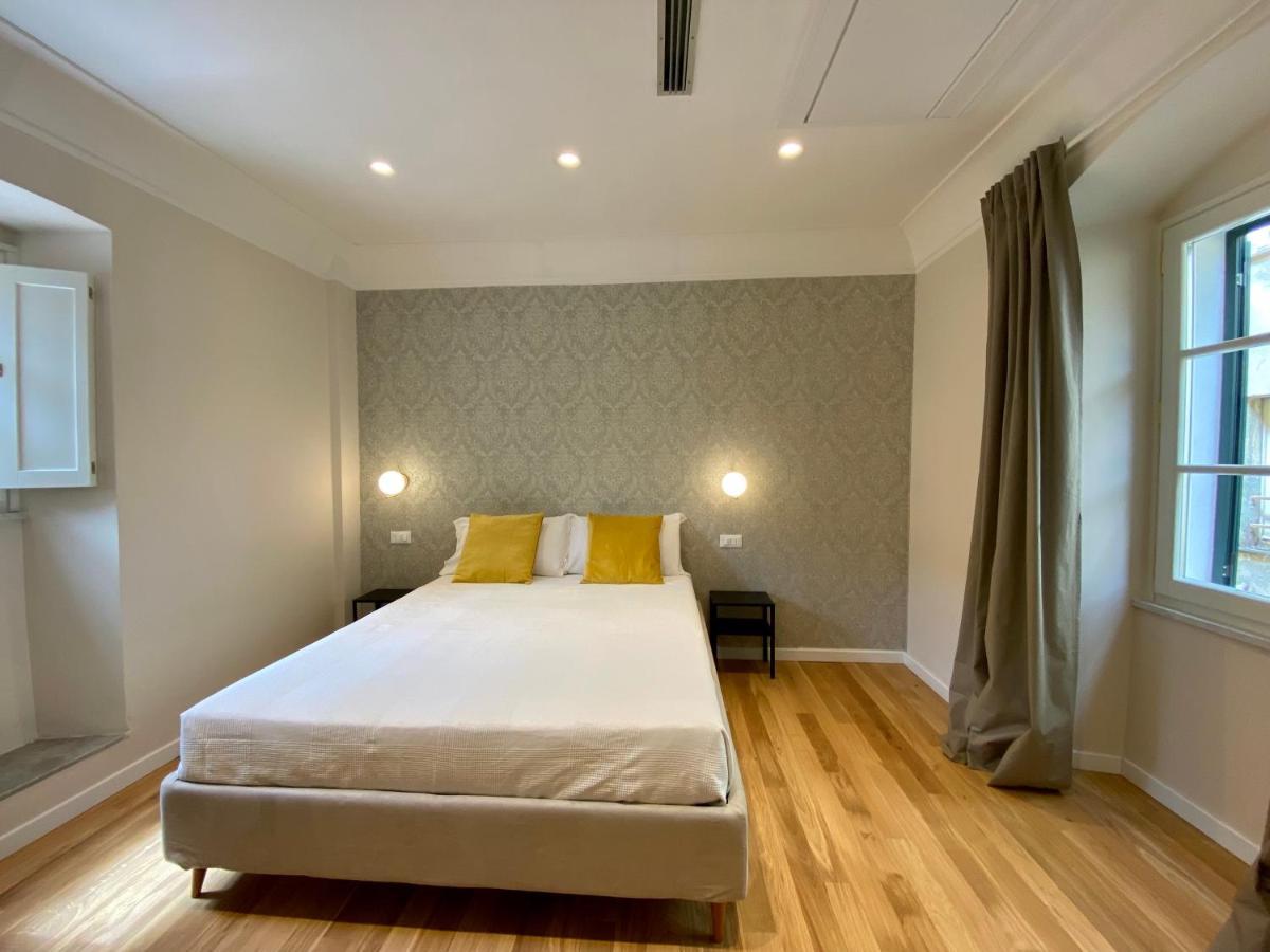 Residenza D'Epoca Dei Fondachi Hotel Sarzana Bagian luar foto