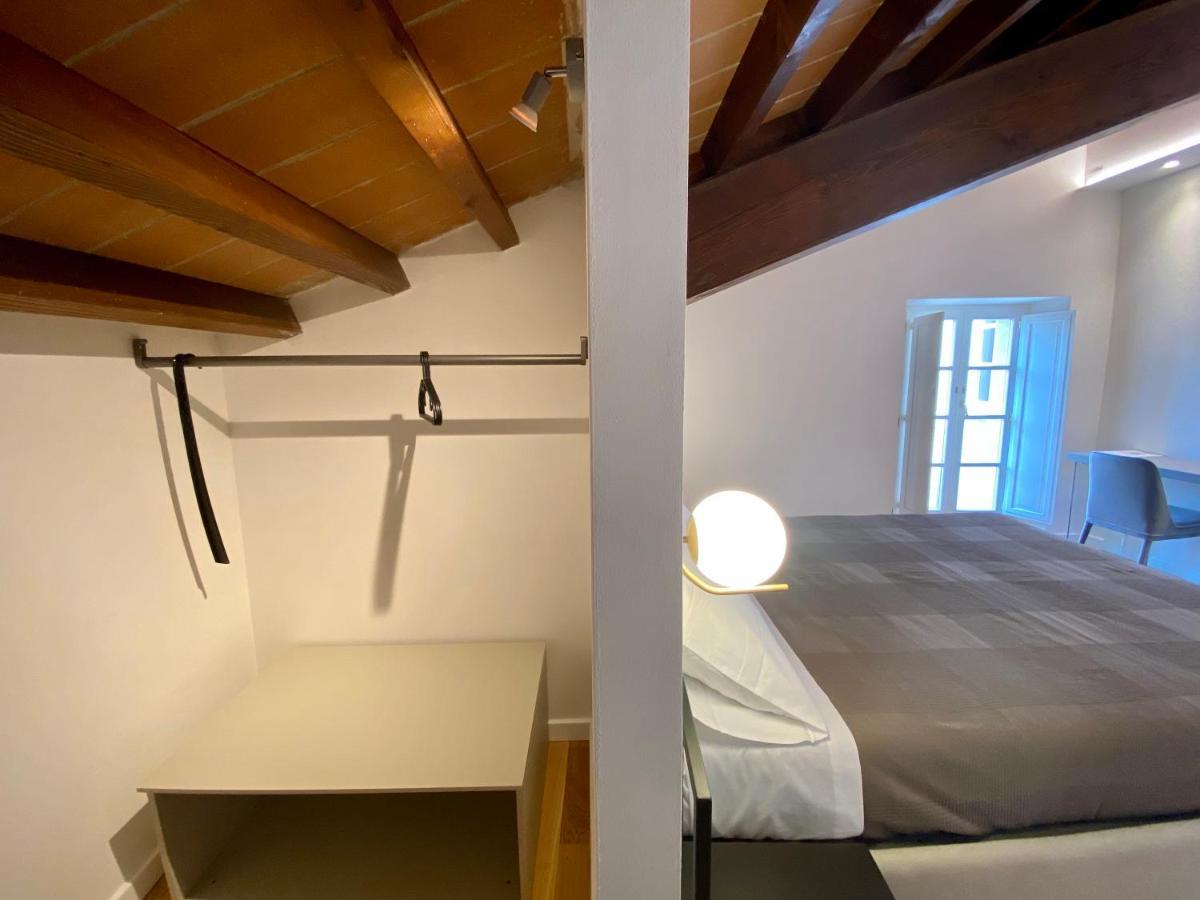 Residenza D'Epoca Dei Fondachi Hotel Sarzana Bagian luar foto